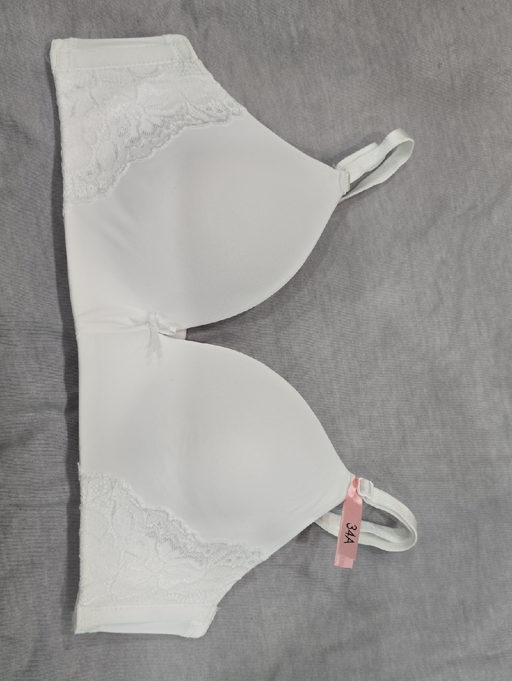 La Vie En Rose White Lace-Trim T-Shirt Bra
